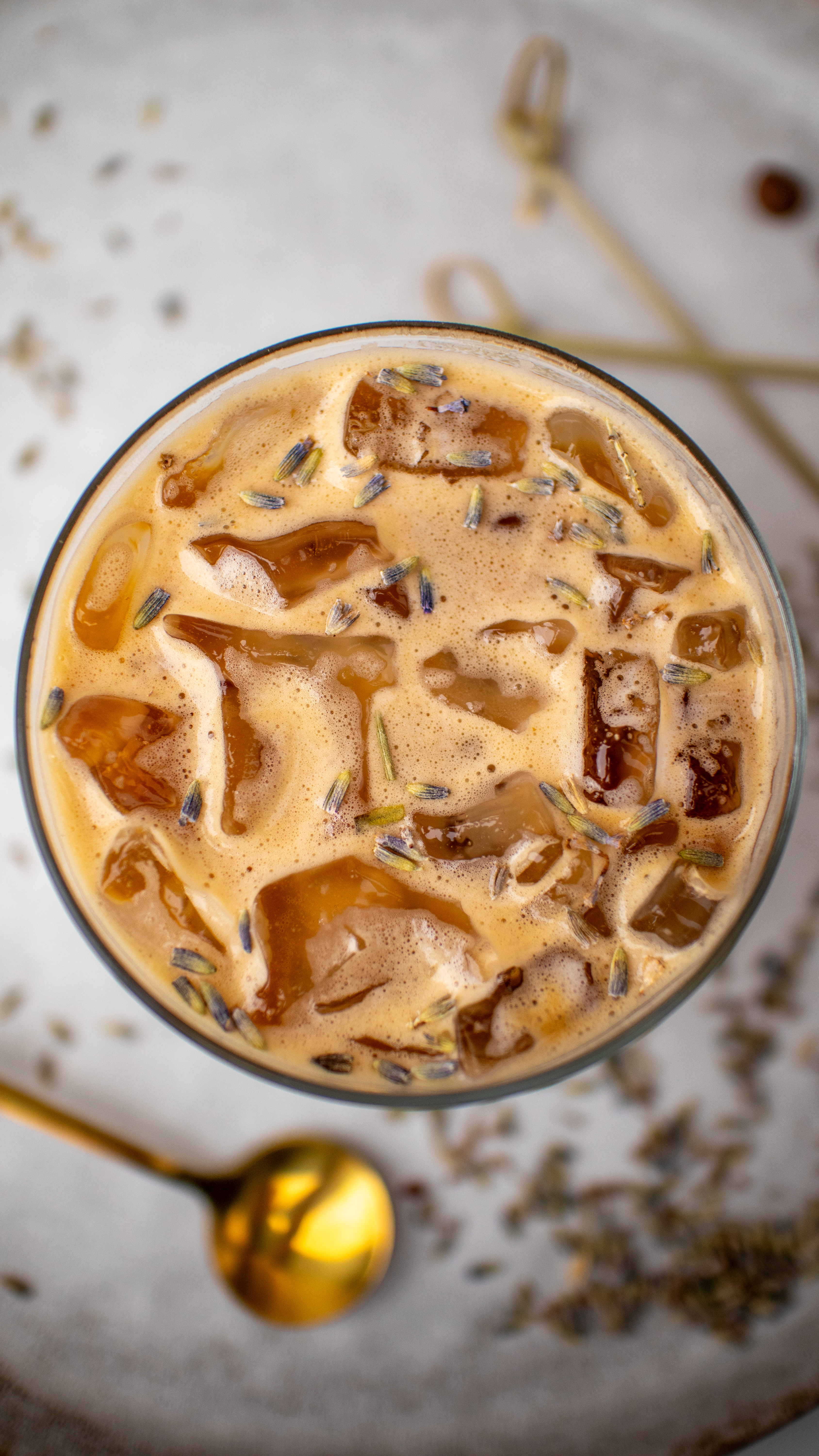 How to Make a Latte at Home (A Guide for Beginners)